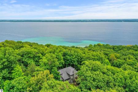3186 Ogidaki Trail