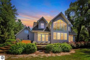 9986 E Elk Lake Drive