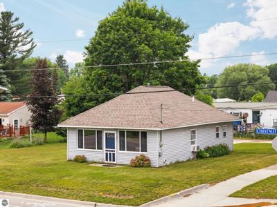 900 Chestnut