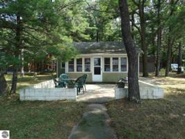 6299 Woodlawn Drive
