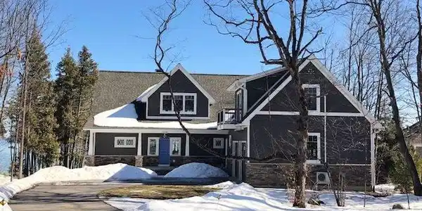 1239 S Nanagosa Trail