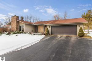 1003 Bayside Drive