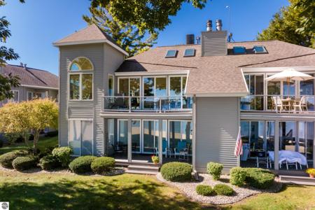 786 N Yacht Club Drive