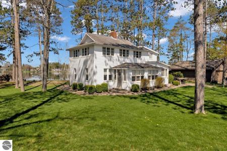 5033 Bliss Lane