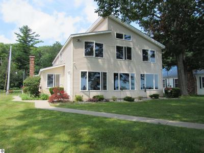 2011 Douglas Drive
