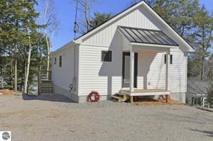 297 Peninsula Trail