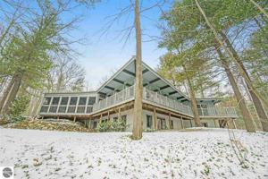 301 Wooded Shore Lane