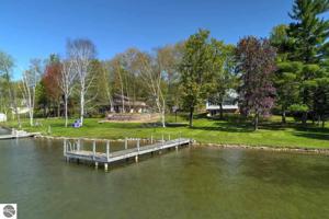 8855 Clam Lake Road