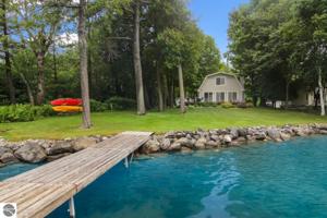9420 Elk Lake Trail