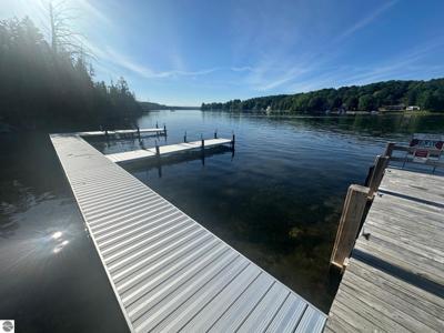 8377 Clam Lake Road