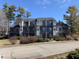 5605 E Creeks Crossing