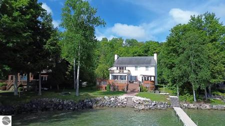 9276 Elk Lake Trail
