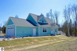 7522 Blueberry Lane