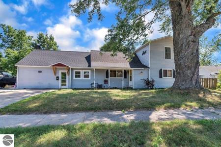 817 Walnut Street