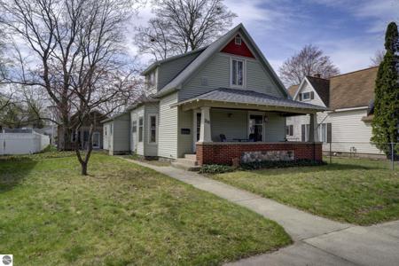 215 W Twelfth Street