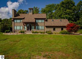 9983 Center Road