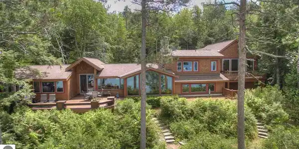 5647 N Leland Woods Drive