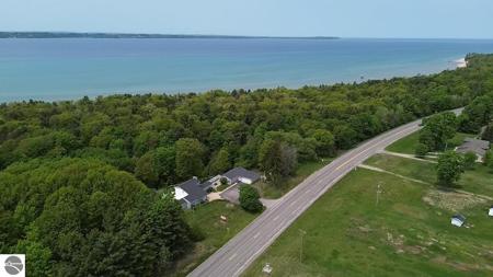 10774 S US-31