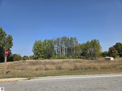 1001 El Camino Grande