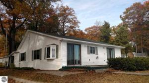 244 N Huron