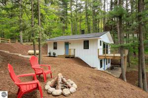 2136 Gibbs Road