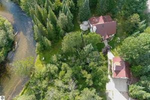 1292 E River Road