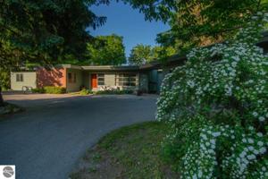 246 N West Silver Lake Road
