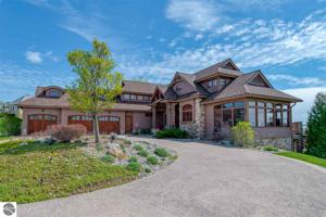 7854 Turnberry Circle