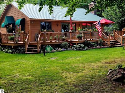 4896 NE Hidden Harbor Drive