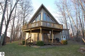2140 Ojibway Trail