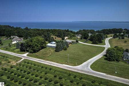 Lot 21 S Walden Court
