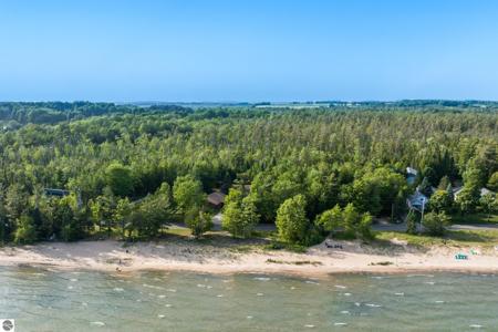 3842 Lee Point Road