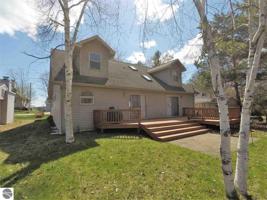 228 W Lake Drive