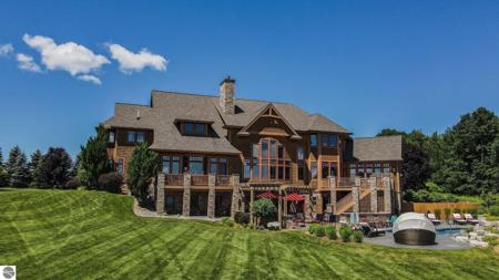 11825 Russell Ridge Drive