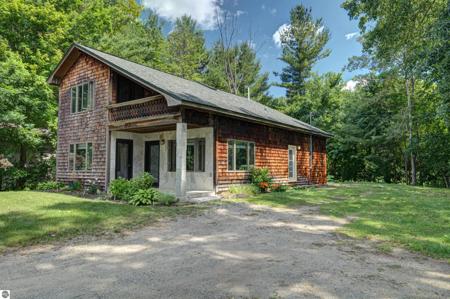 1390 Lake Drive