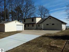 214 N Huron