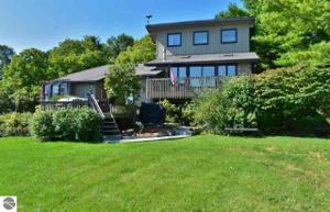 9505 Center Road