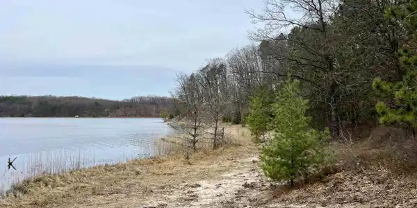 V/L E Long Lake Road