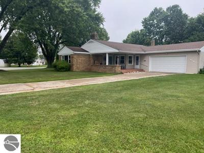 616 Lakeshore Drive