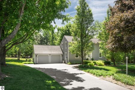 6918 Logan Lane