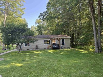 1816 Onondaga Trail