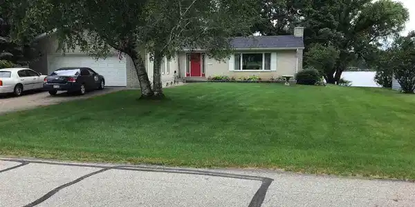 1122 Fairway Drive