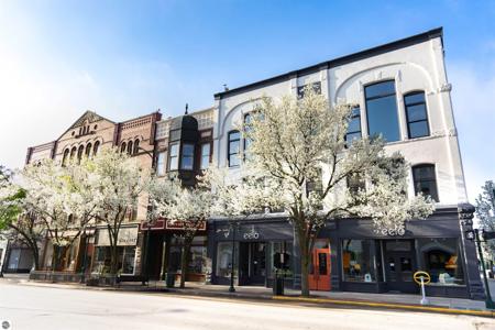 100 E Front Street