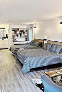 5610 Shanty Creek Road