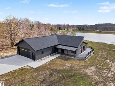 9132 Blue Gill Road