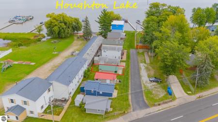 6482 W Houghton Lake Drive