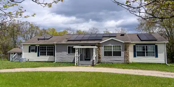 464 N Rolland Road