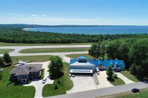 7800 Bay Skies Court
