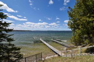 250 NE Mullet Lake Road