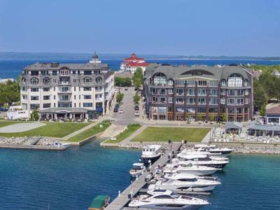 4200 Main Street Unit 11